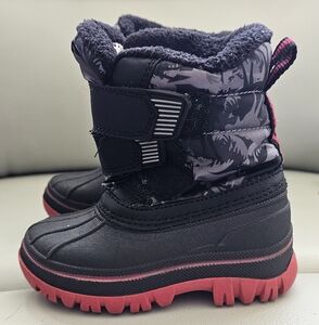 Black and Red Winter Boots